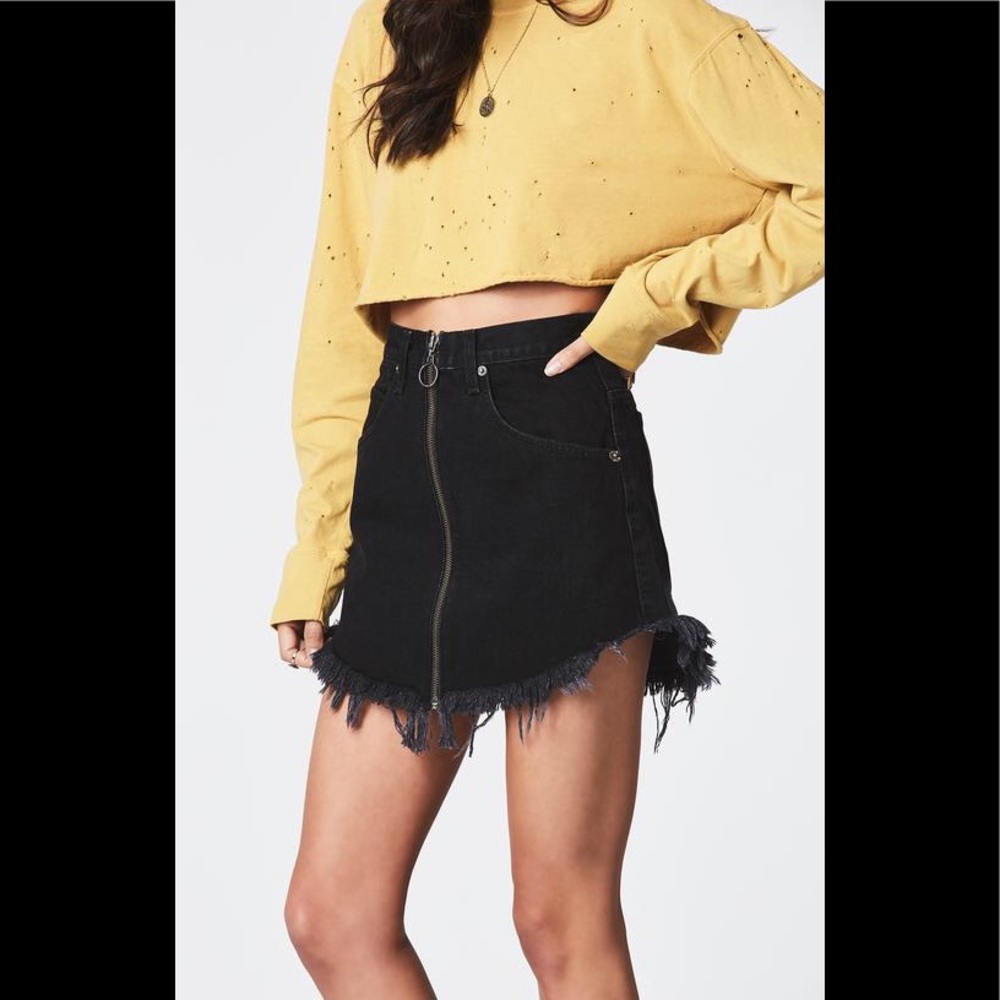 LF carmar zip front frayed denim skirt - Picture 1 of 1